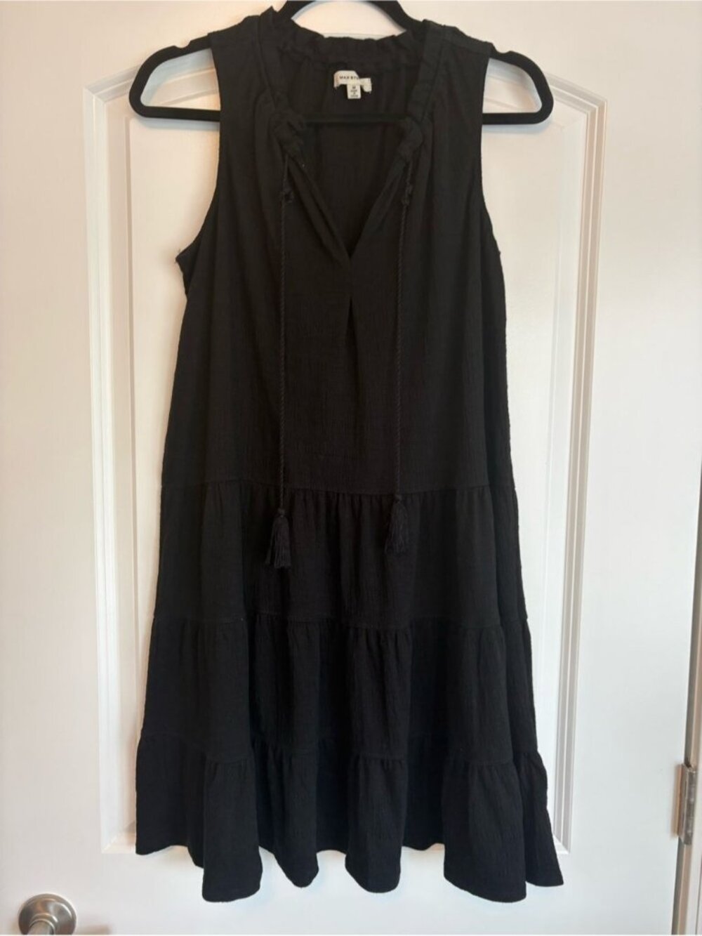 Max Studio Black Sleeveless Tiered Midi Dress